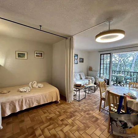 Avec Piscine Et Parking - 4 Pers. - Fr-1-226a-214 Apartment Saint-Raphael (Var)