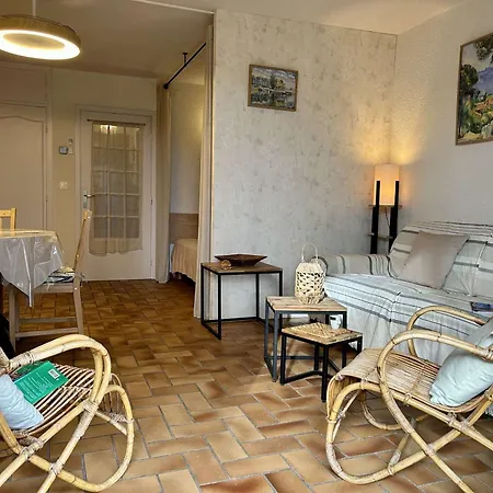 Avec Piscine Et Parking - 4 Pers. - Fr-1-226a-214 Apartment